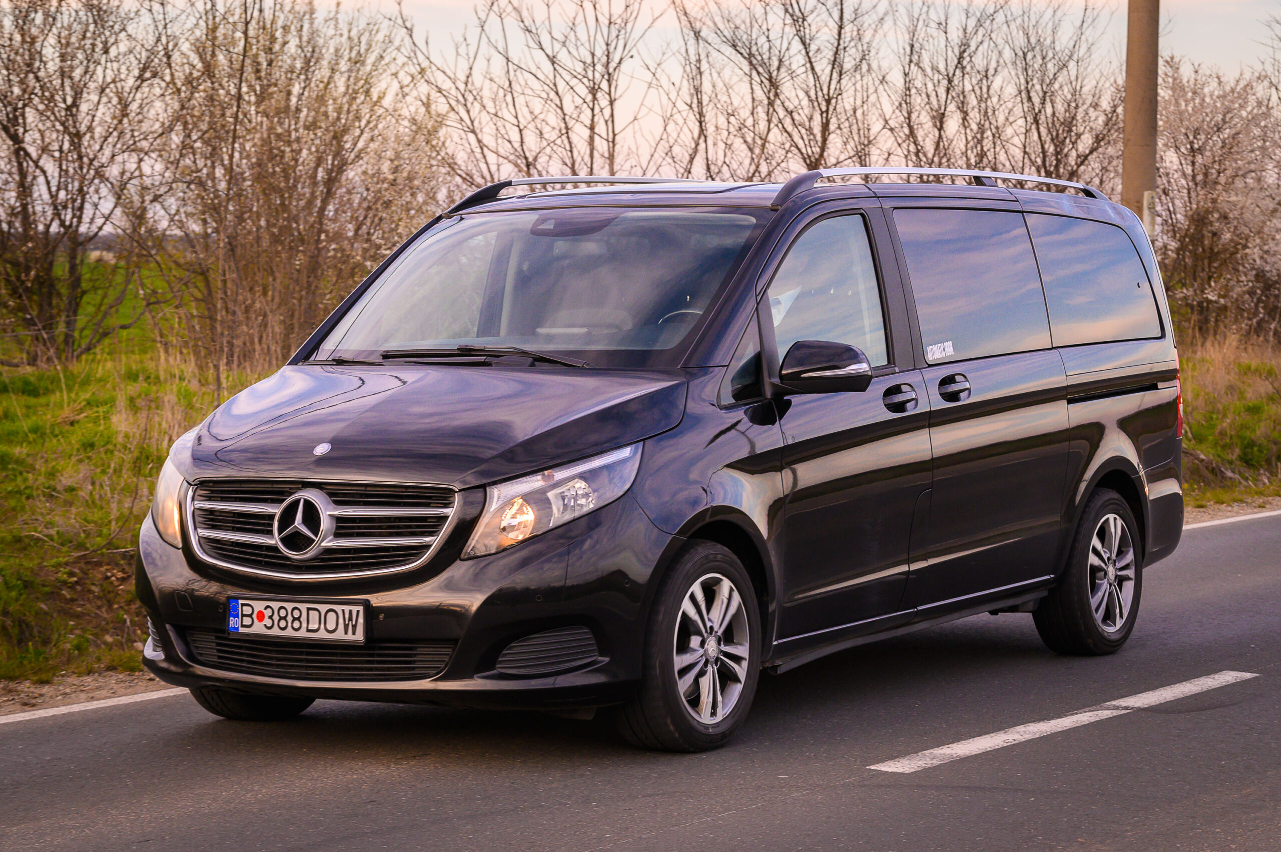 Minibus Rental Bucharest Vito